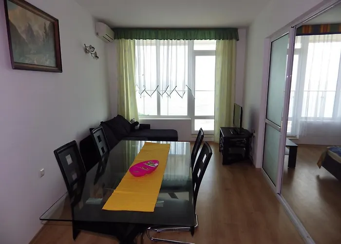 Apartment Silver Complex