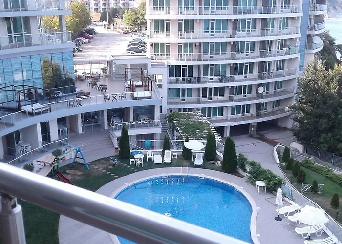 Silver Complex Bjała